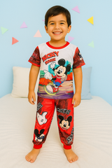 Pijama Mickey Mouse en Patineta